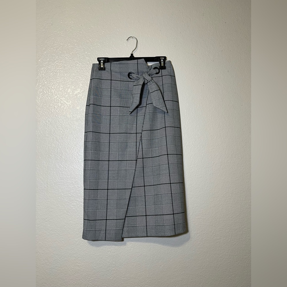 Vince Camuto Skirt | Size 0